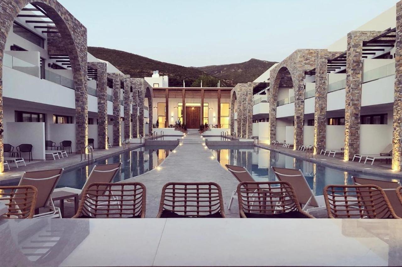 Cavo D' Oro & Otel